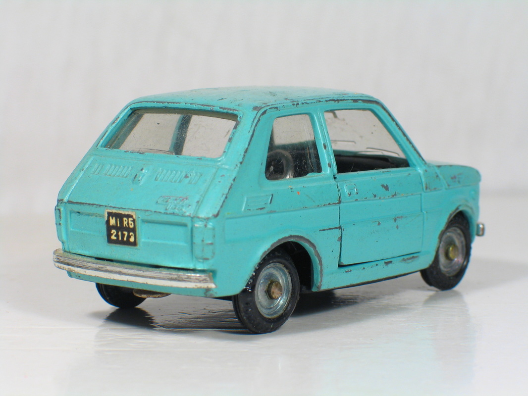 Fiat 126 - 8556 - Azzurrino - 1/43 - MEBETOYS MATTEL